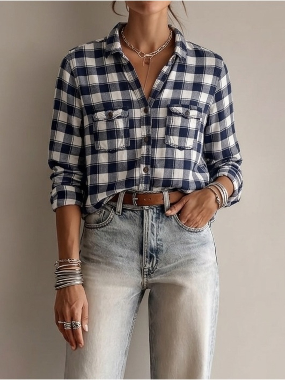 HOLLISTER Navy Blue White Plaid Flannel Button Down Shirt Size Small Cozy 90s - Picture 1 of 6